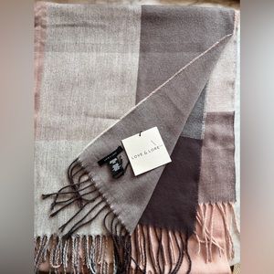 LOVE & LORE multi toned scarf/ shawl/ wrap. PINKS and GRAYS. Super soft NWT.